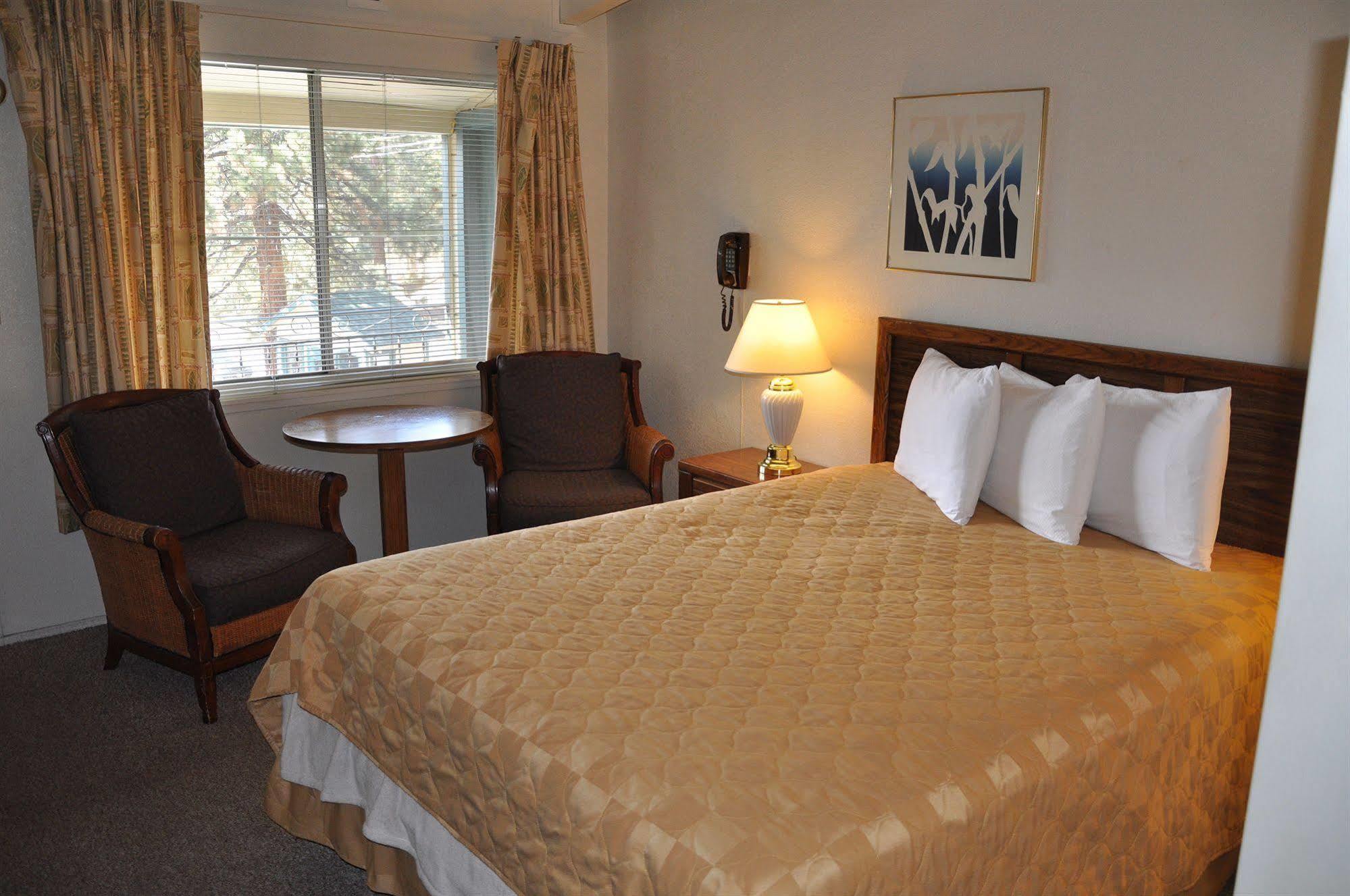Cedar Inn & Suites Саут Лейк Тахо Екстериор снимка